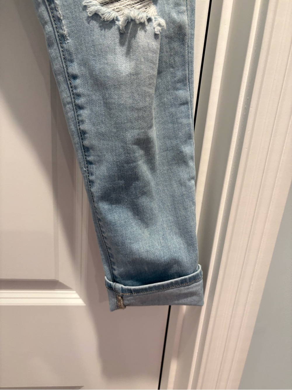 Dear John Light Wash Distressed Women’s Cropped Jeans - Picture 6 of 10
